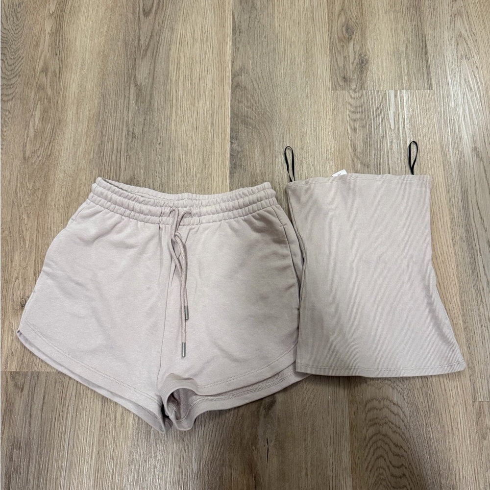 Two piece set